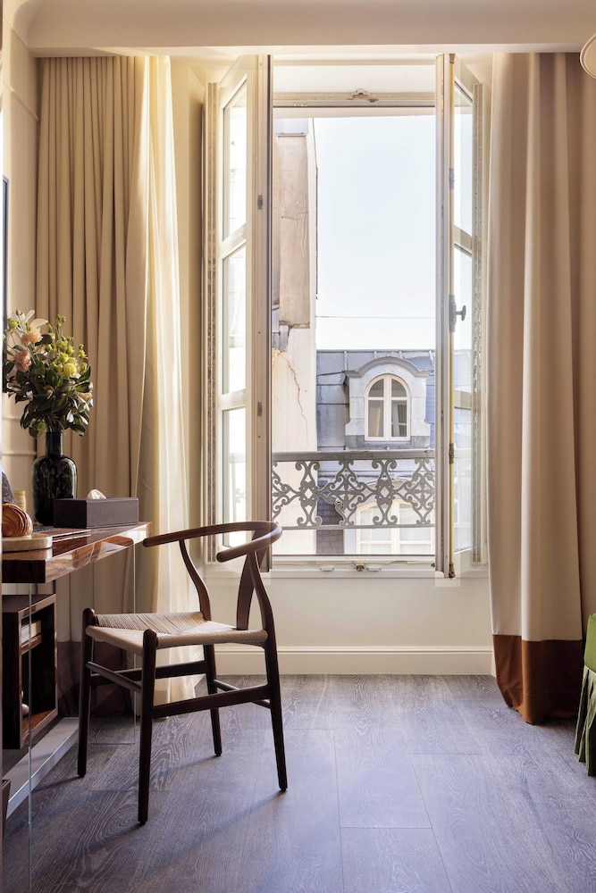 Palais Bourbon Hotel - Room 41- 2P - Invalides
