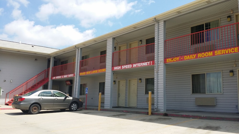 Imperial Motel