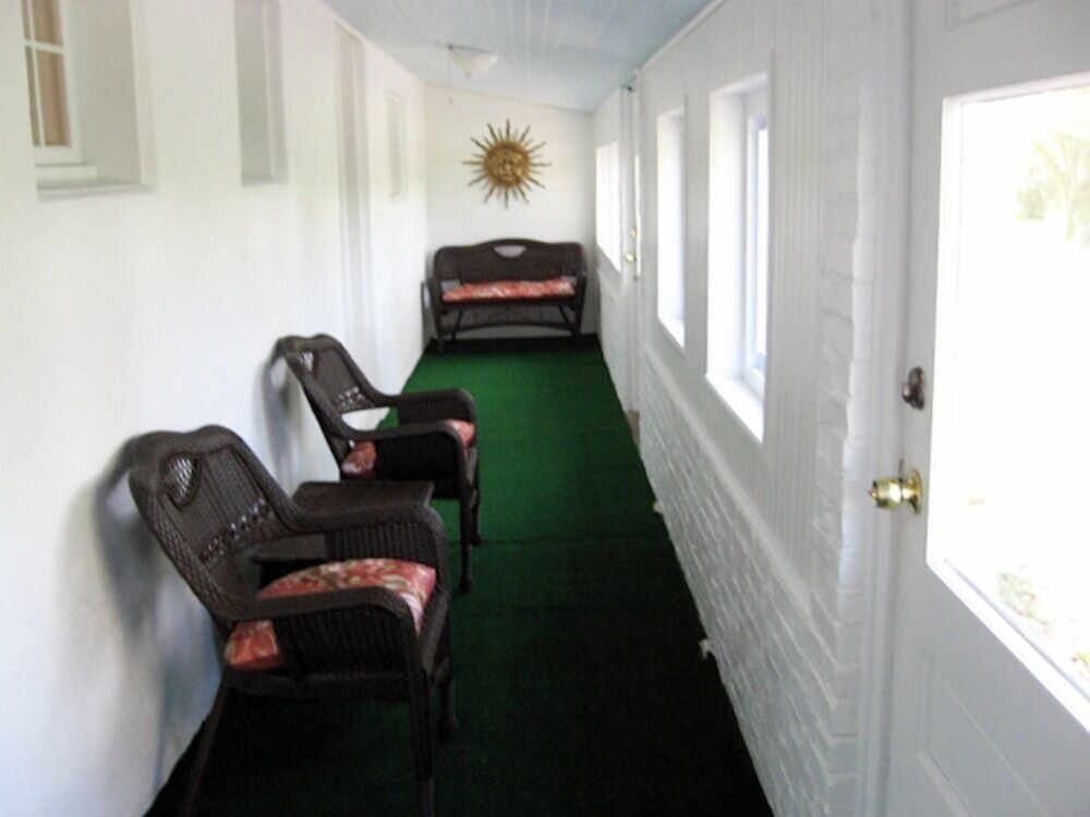 Sea Whale Cottages