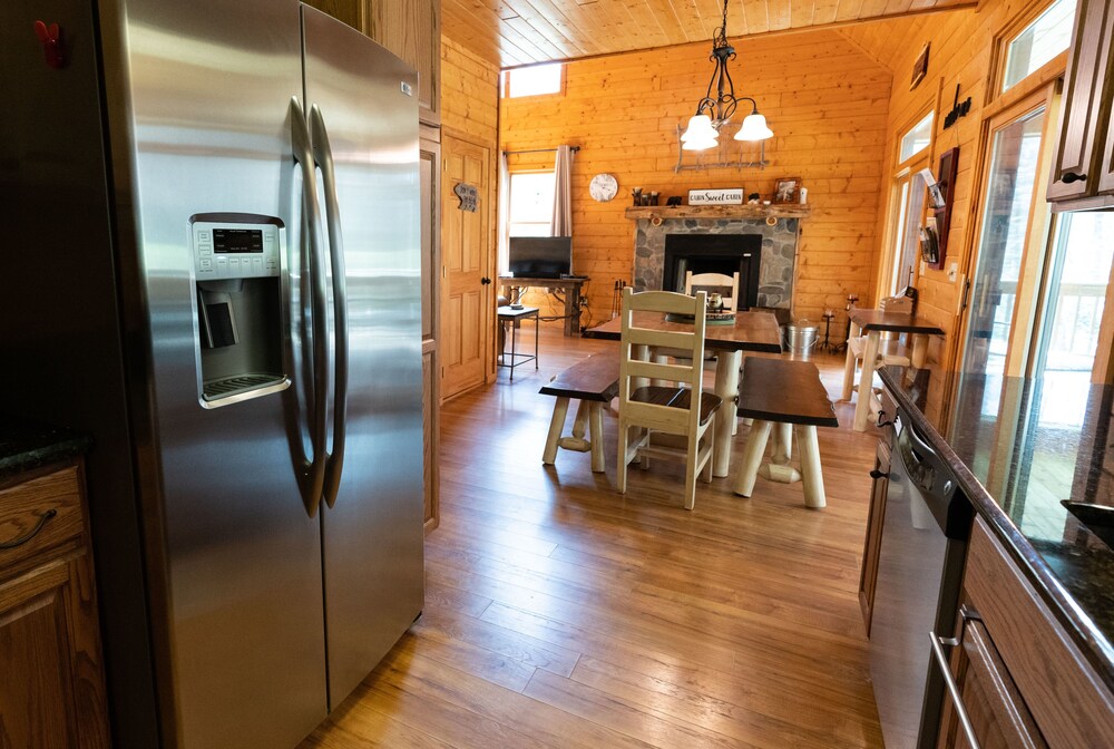 stayNantahala - Smoky Mountain Cabins
