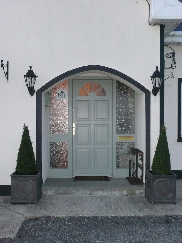 Hotel Doolin View Bed & Breakfast - Image 1