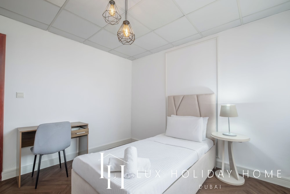 LUX The JBR Central Suite