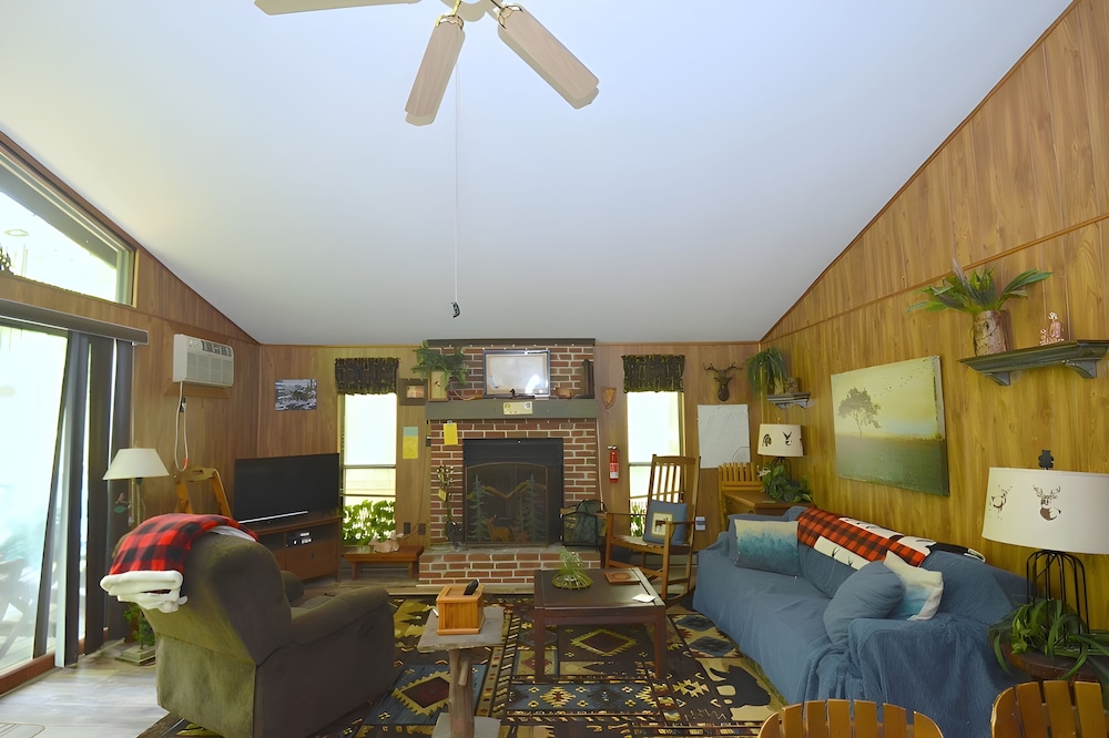 A Zen Mountain Retreat - Nirvana Awaits view 5