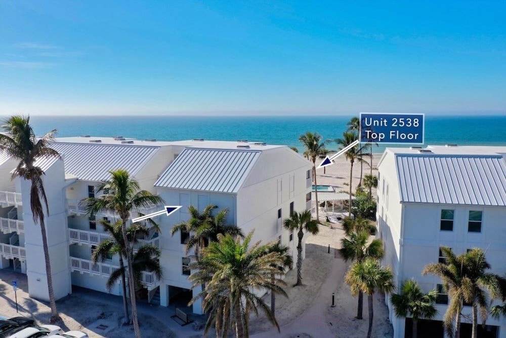 South Seas Beach Villa 2538 3 Bedroom Condo