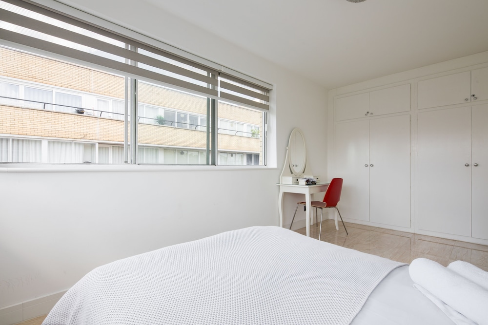 Pelicanstay in London Bayswater