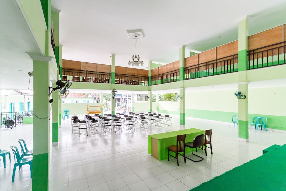 meeting & event spaces