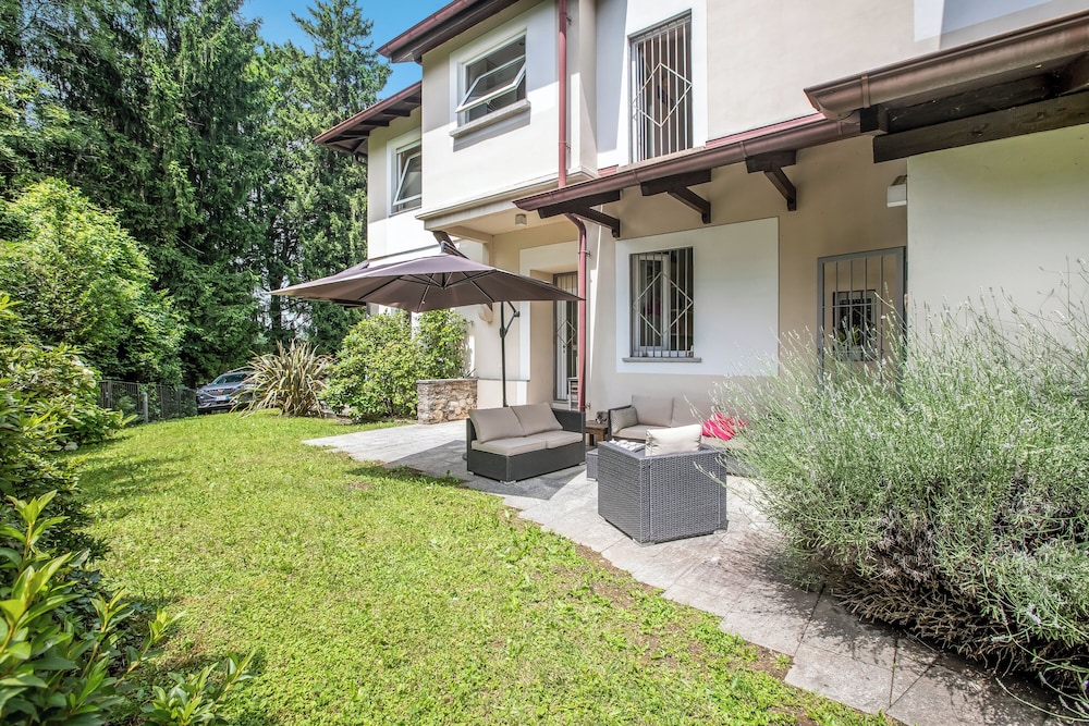 Il Gioiellino Pool And Sauna