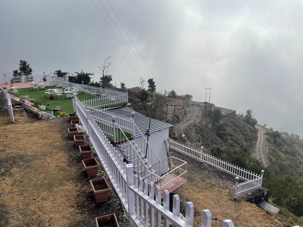 Navira Hills Rishikesh