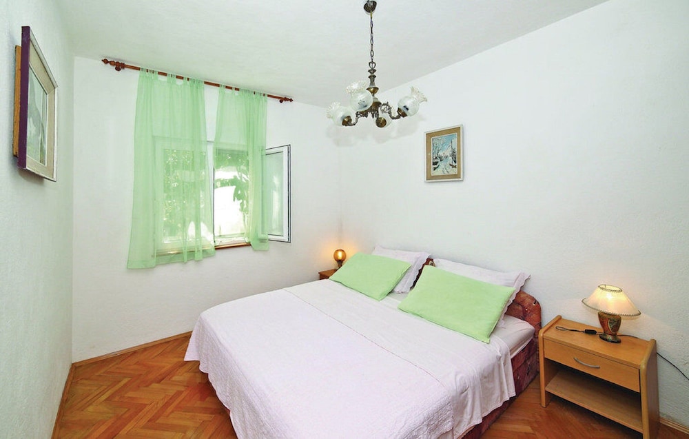 Apartments Halilović
