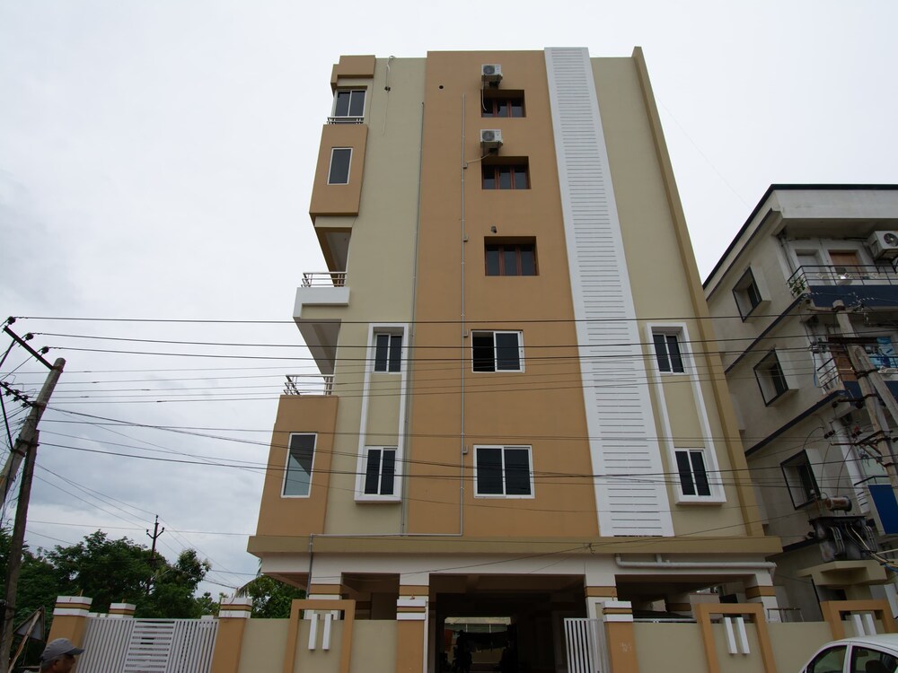 Hotel SK7 SERVICE APARTMENTS