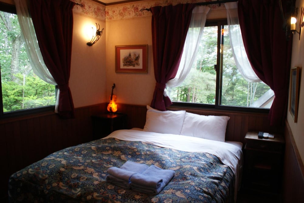 Photo 9