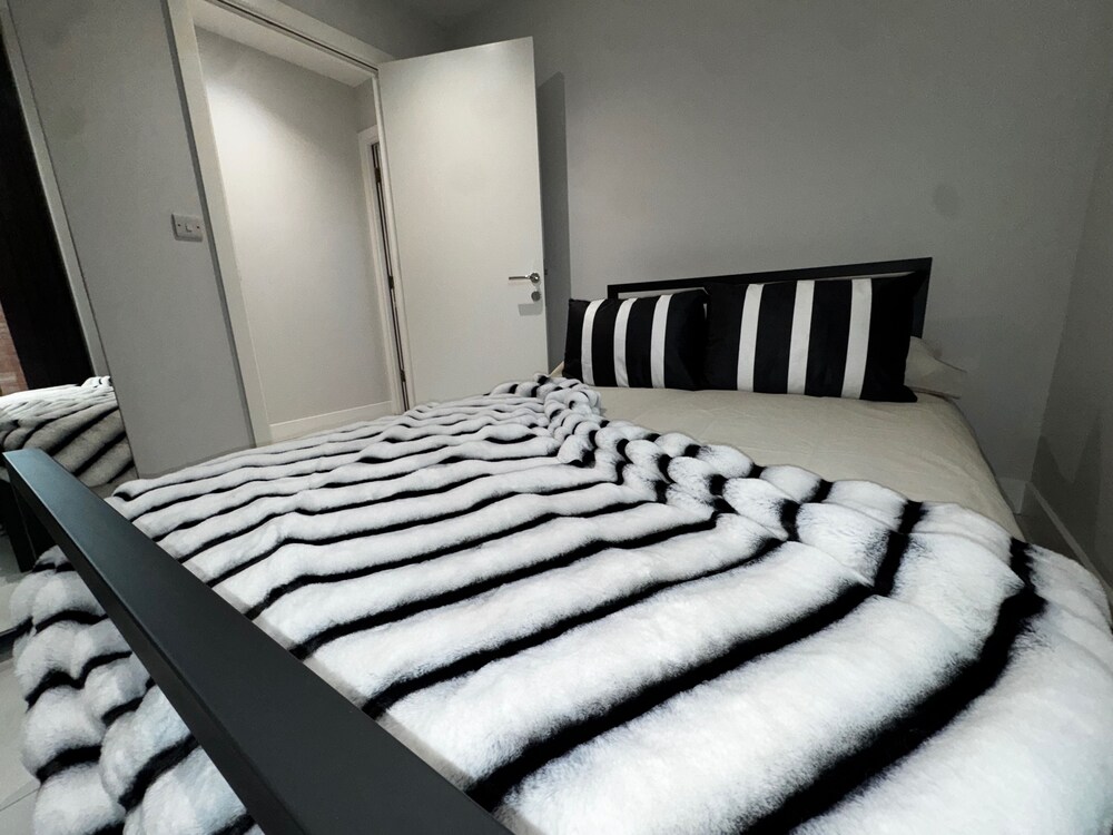 Sheffield City Comfort Apartment