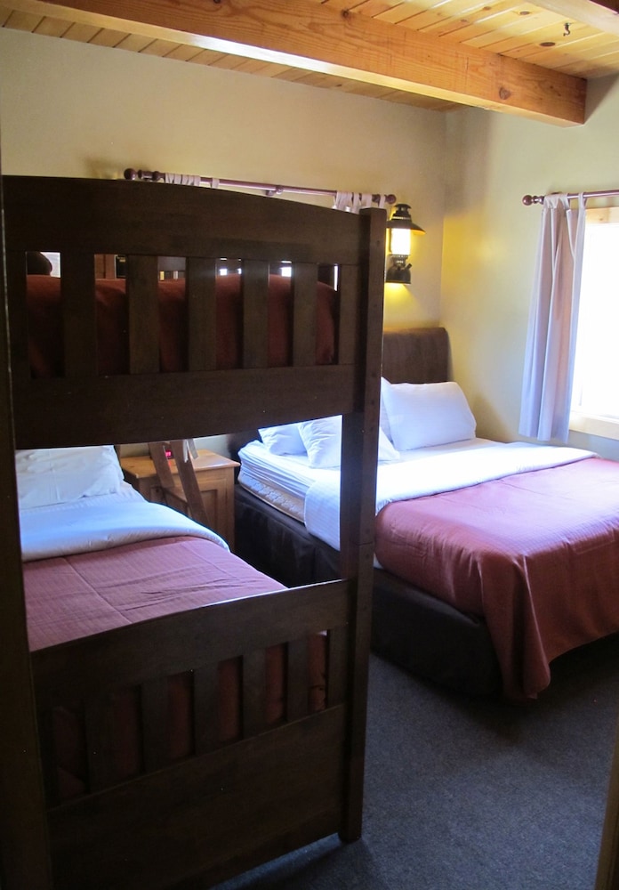 Convict Lake Resort