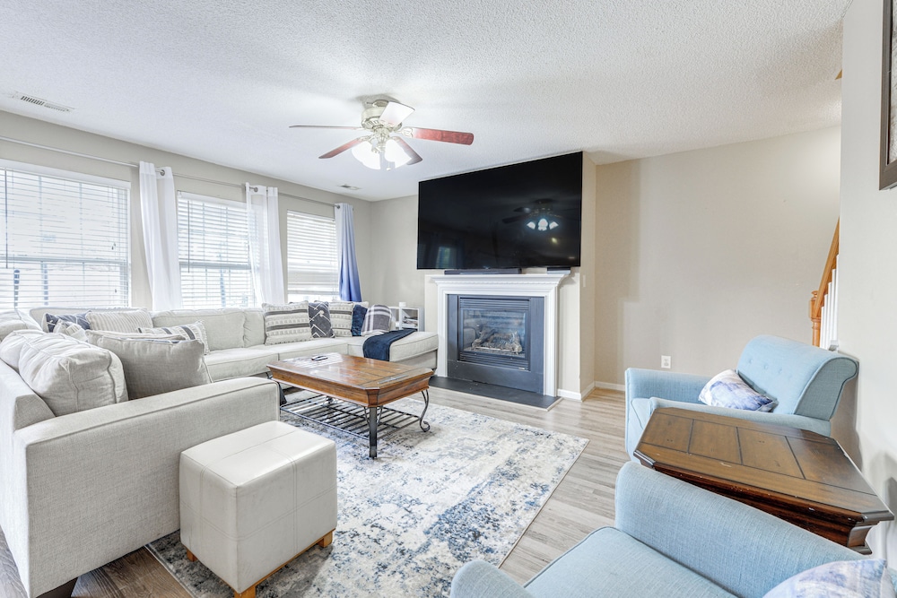 8 Mi to Dtwn: Raleigh Family Home w/ Yard