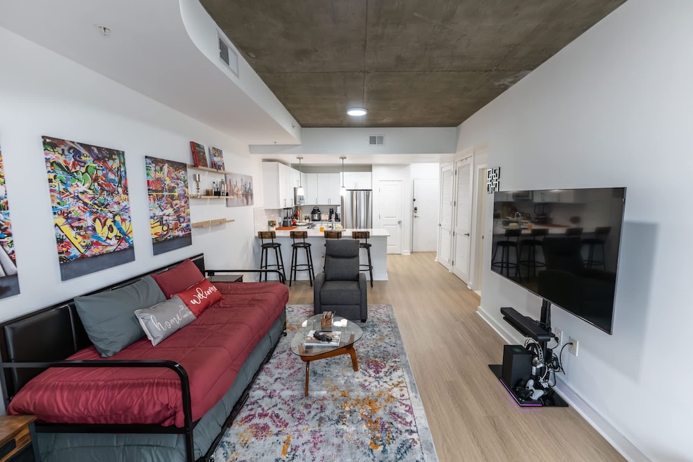 Midtown Luxepad 1b1b Rooftop Lounge Pool Gym Xbox