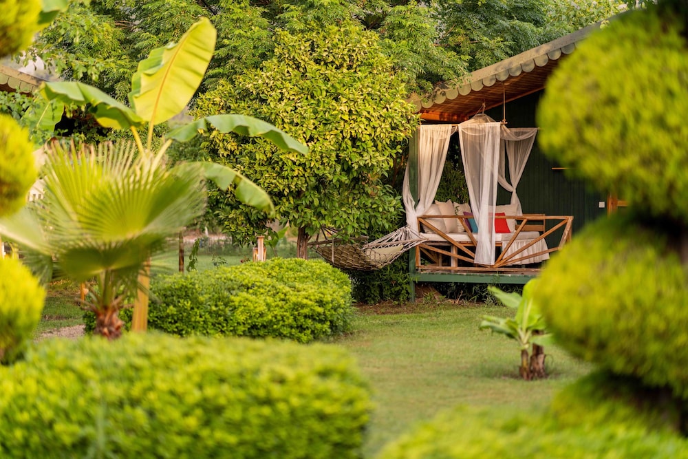 Etenna Beach Bungalows - Image 53