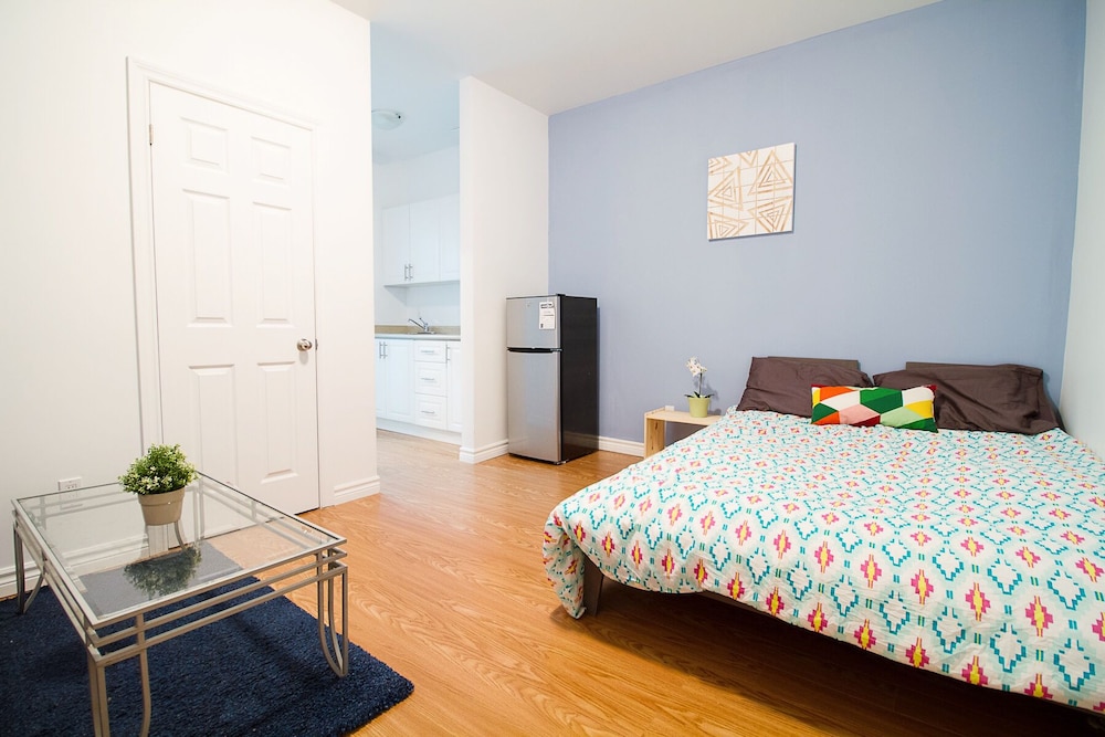 2 Bedroom Apartment near Kensington Market - Unit 9 - Image 4