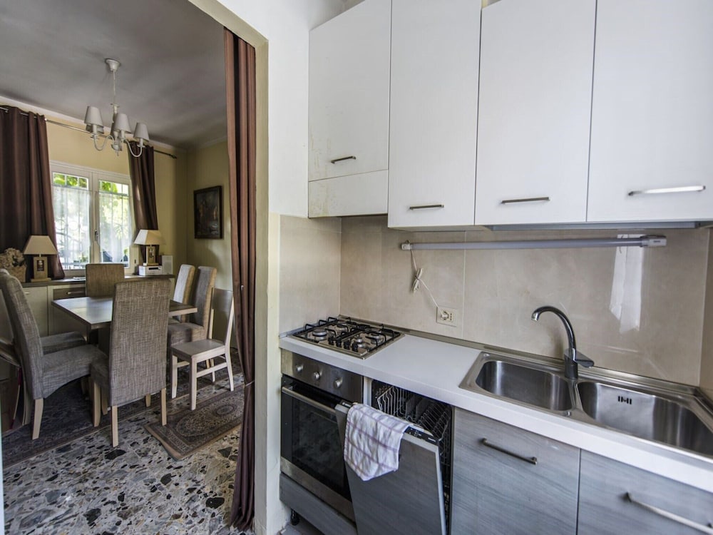 Exclusive Villa With Pool Near the Beach