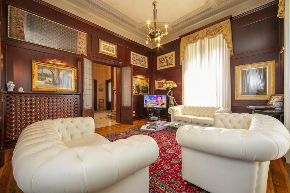 Villa Barbara in Desenzano del Garda view 3