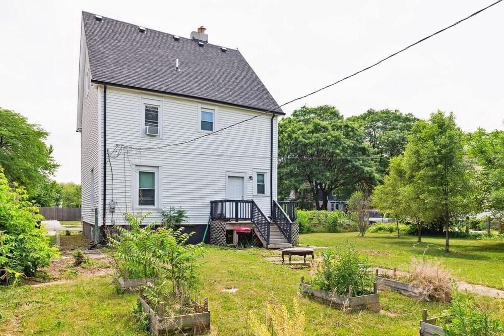 8 Guests, 4Bd Vacation Home Art Gallery, Detroit