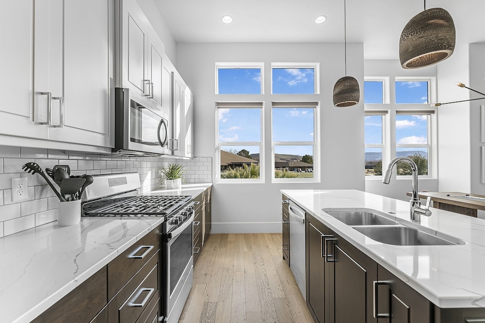 Tee For Two 6 Bedroom Condo