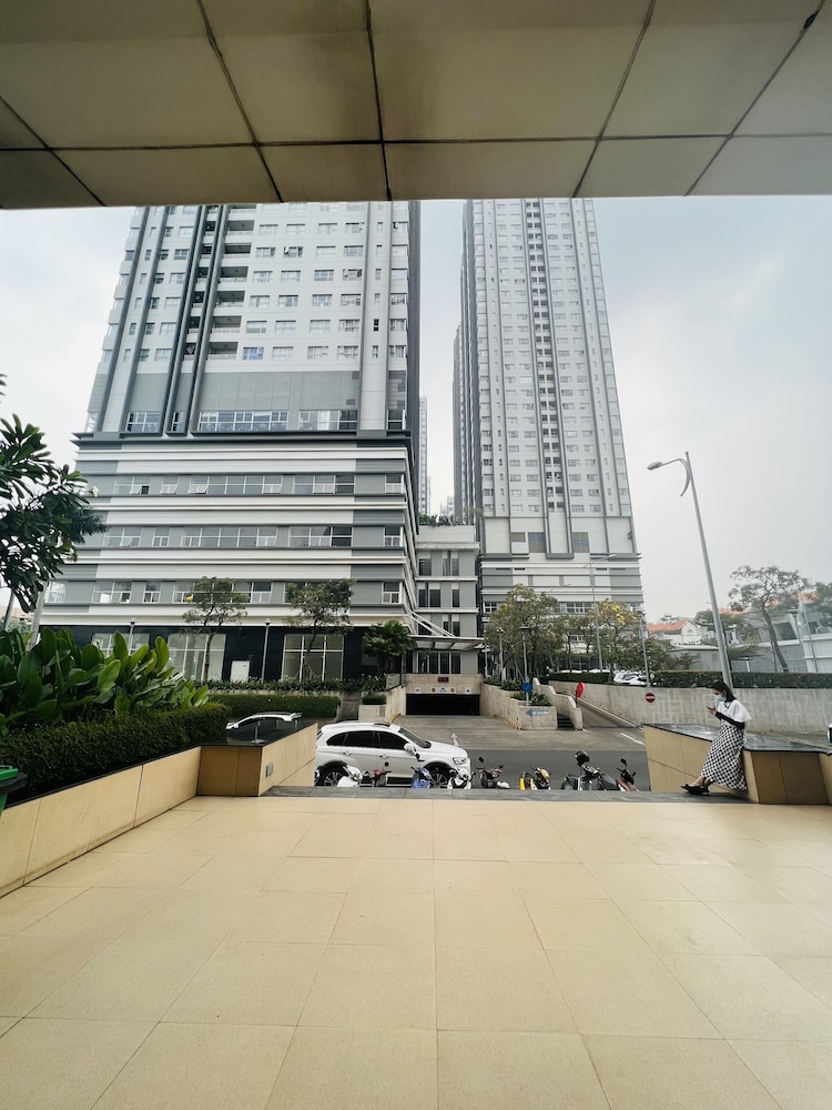 Sunrise City Apartment