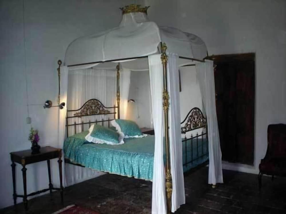 Parador-Museo Santa María