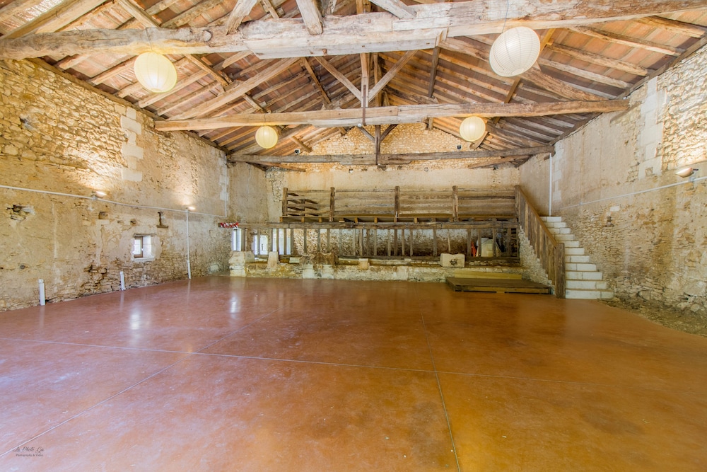 meeting & event spaces