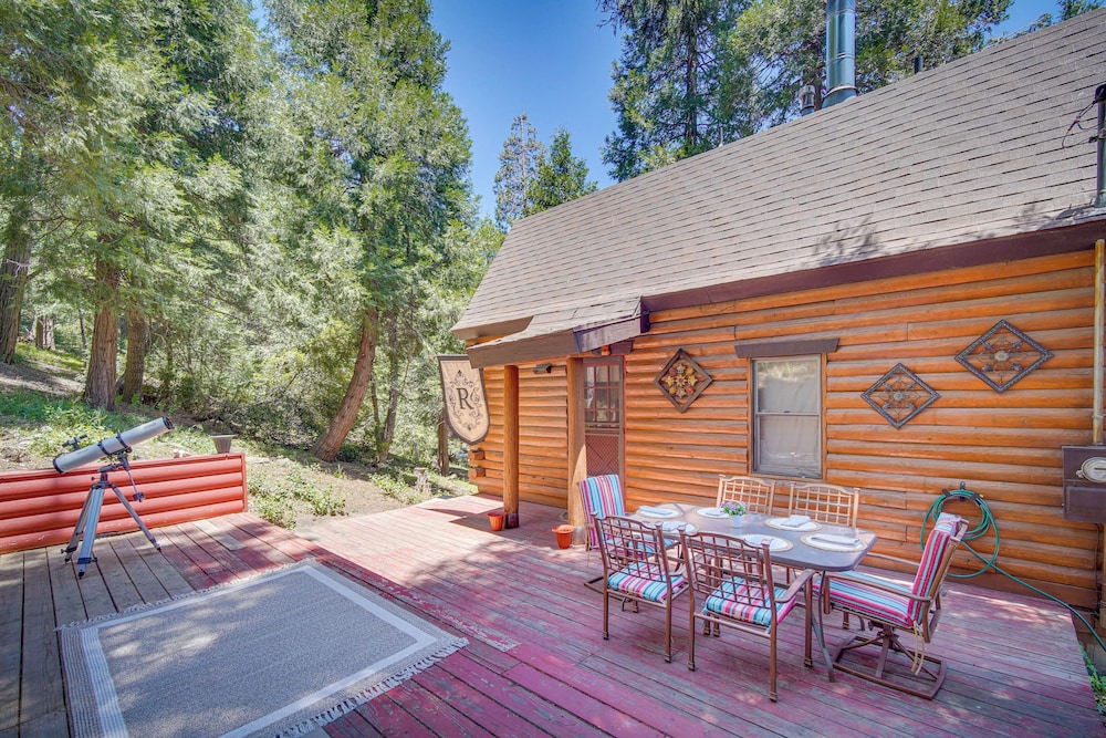 Crestline Area Vacation Rental Cabin w/ Decks!