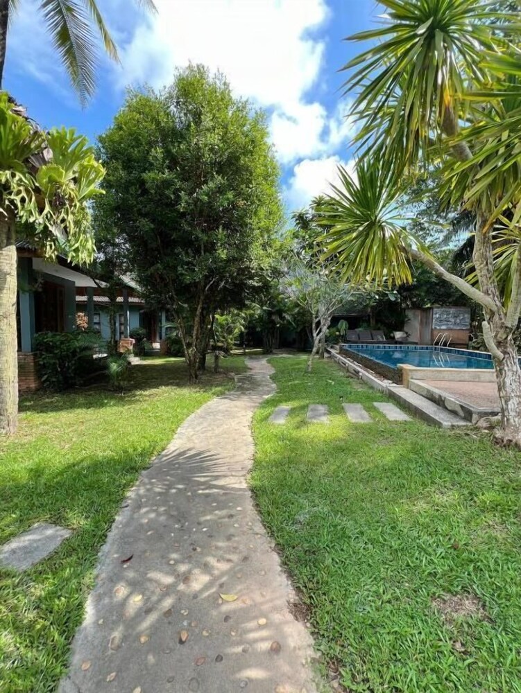 Moubillow Resort