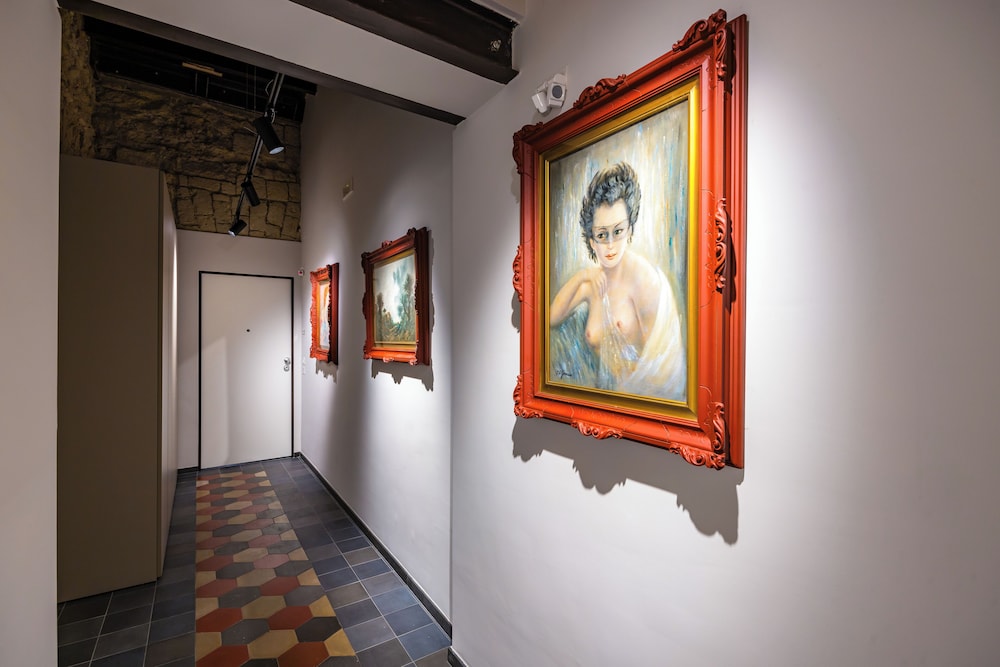 La Pinacoteca Aparthotel by NapoliApartments