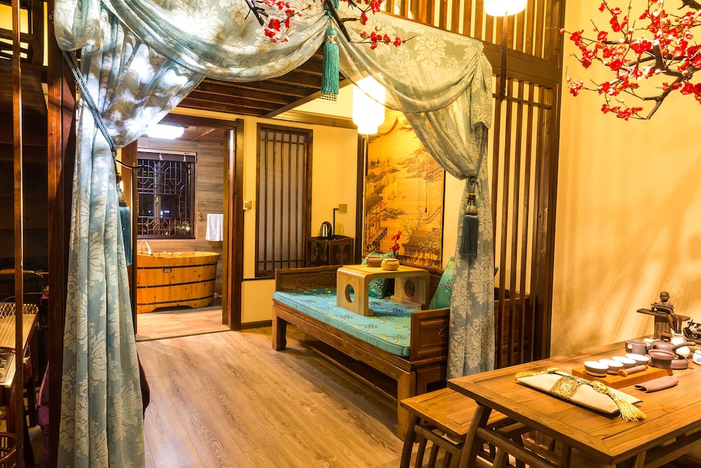 FTYS Hostel