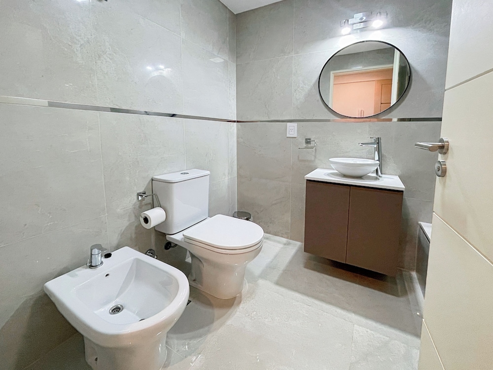 Ayres Suites Moreno