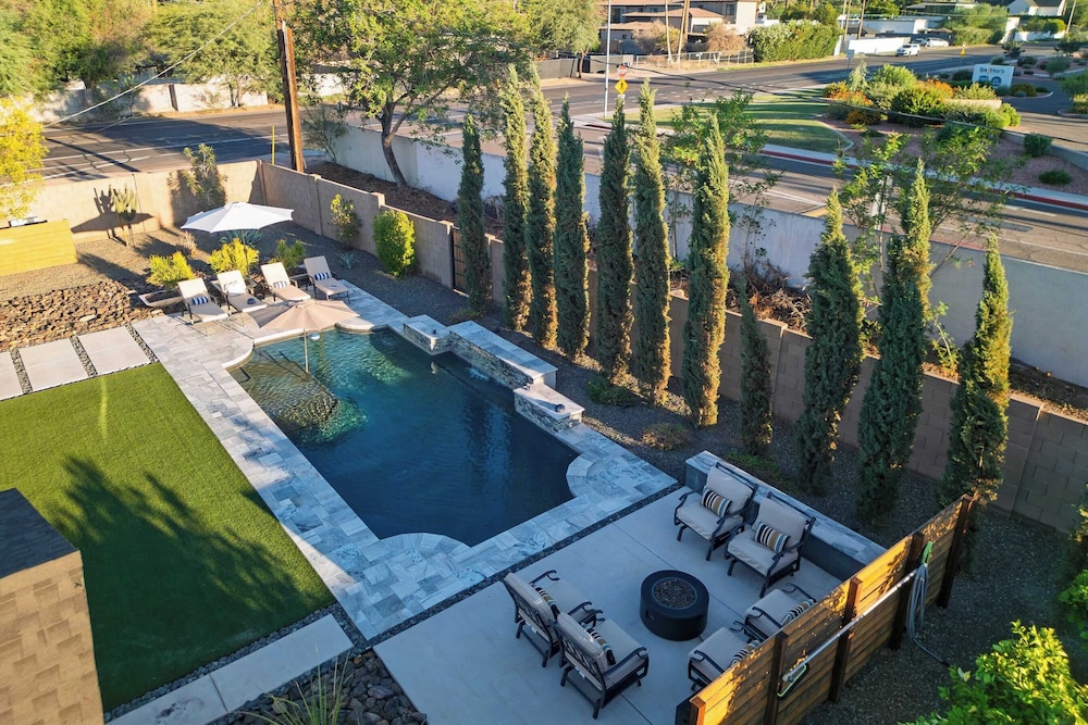 Near Camelback Mtn, Old Town, Trails, Golf + Spas w/ Pool, Hot Tub Camelback Casa by Avantstay