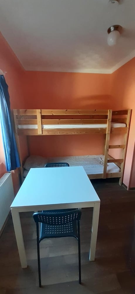 2-Rent Group Hostel Apartments EVE74