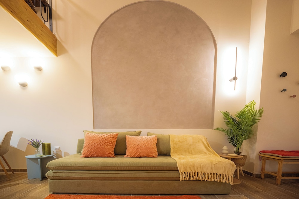 Vayas Residences Agora