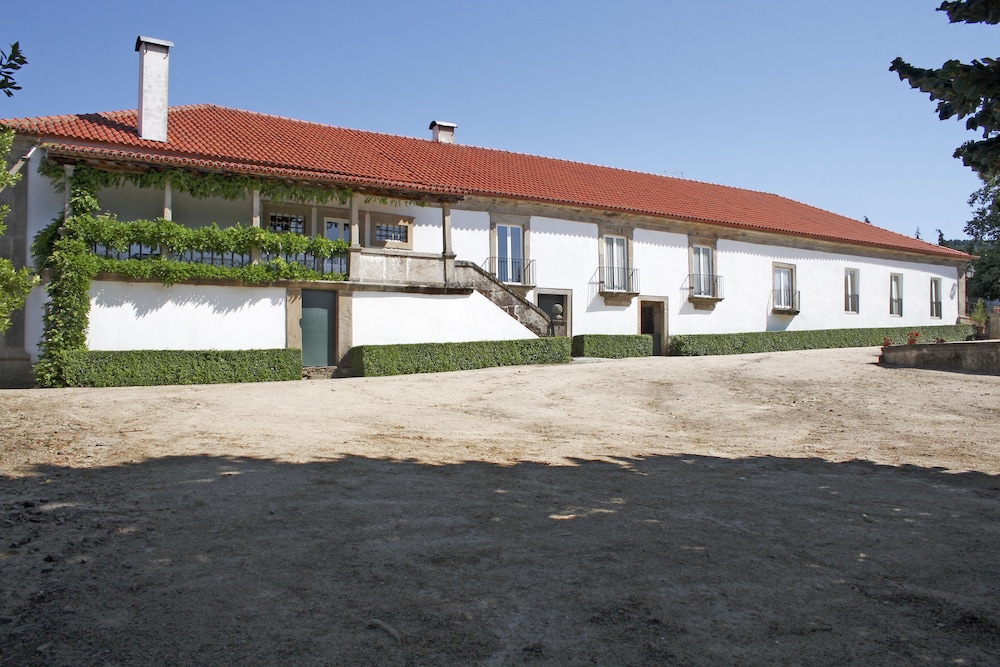 Hotel Casa de Vilarinho de São Romão - Image 1