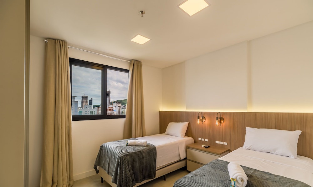 MHF III Apts Variados a 280m da Praia em Itapema
