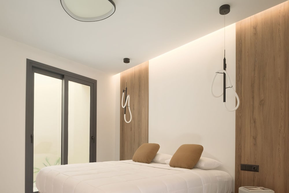 Luxurious Villa Dias With Tennis Court by Estia