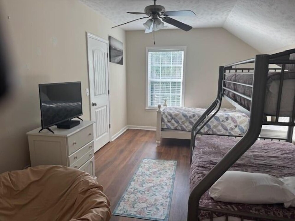 Gulfstream Cottage 1924 3 Bedroom Condo