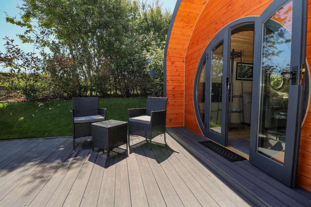 Apple Pod