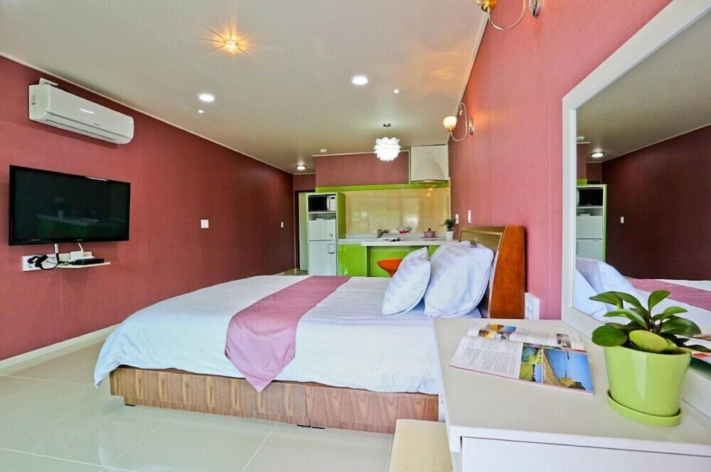 hotel room