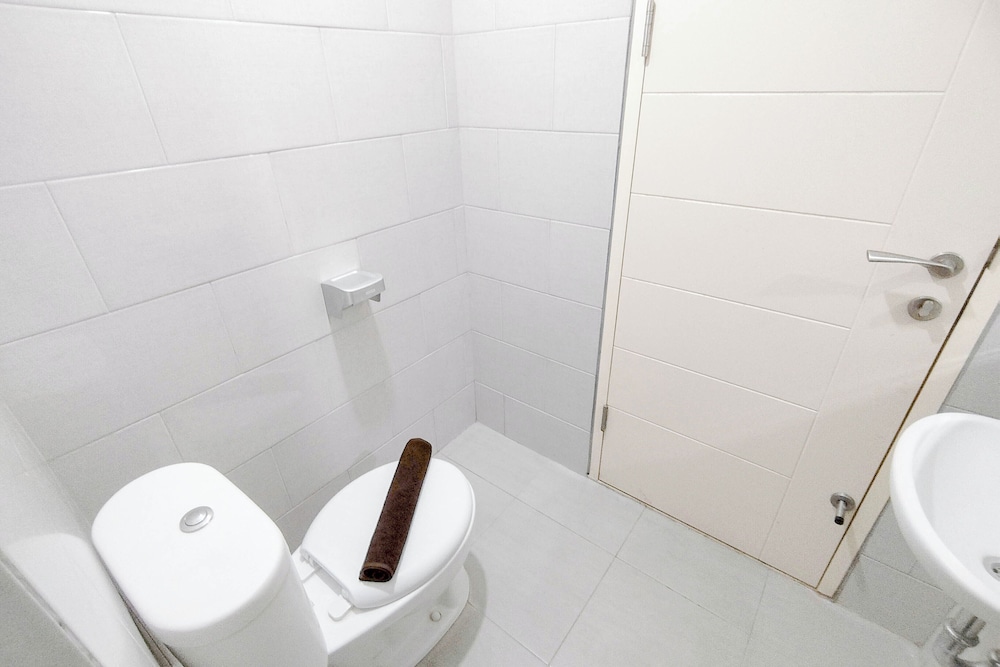 Modern Style Studio At Benson Supermall Mansion Apartment