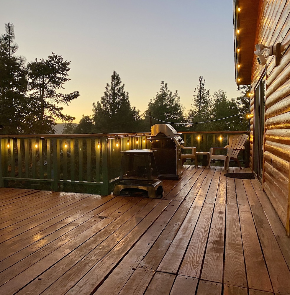 Wolf View Lodge