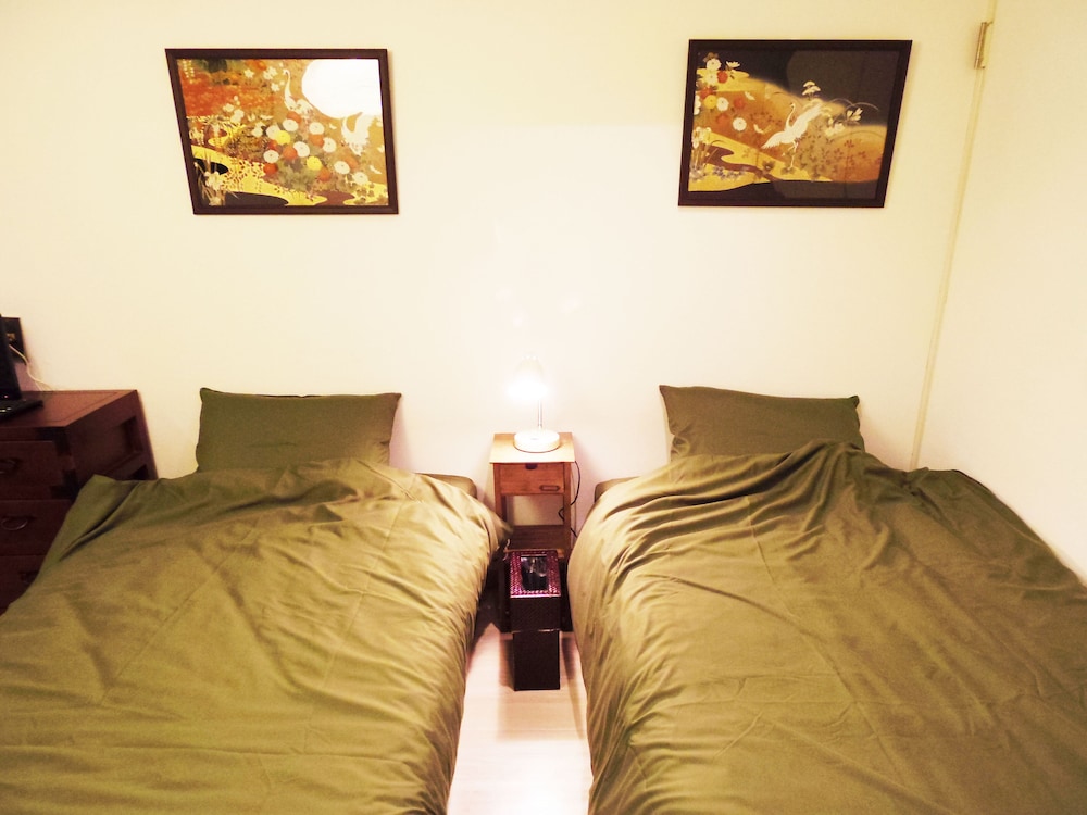Cozy Japanese Style Room