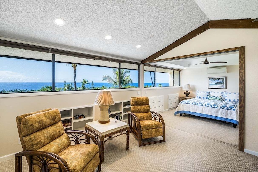 Ocean and Golf Course Views - Top Floor -vrkcv