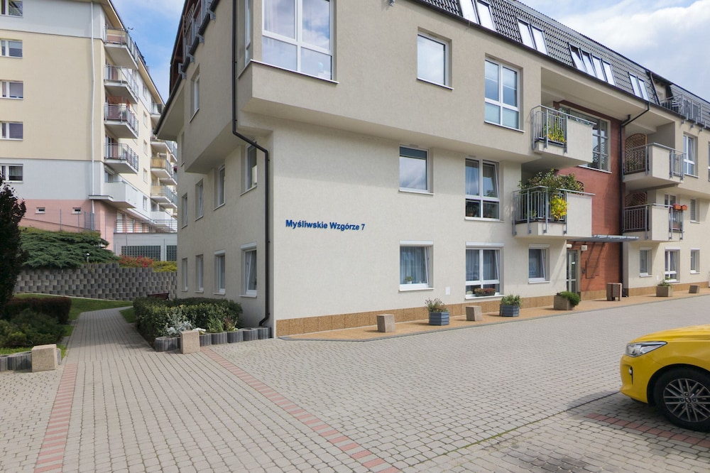 Apartment Myśliwskie Wzgórze by Renters view 3