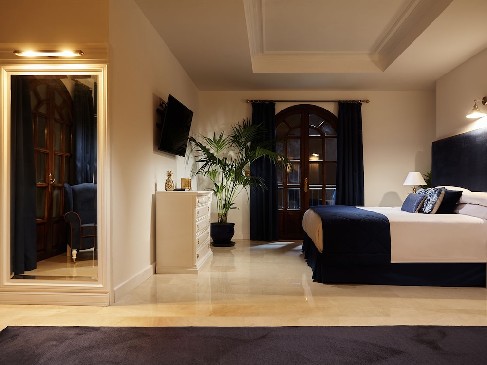 Marbella Vacations - Hotel The Touch Puerto Banus - Property Image 74