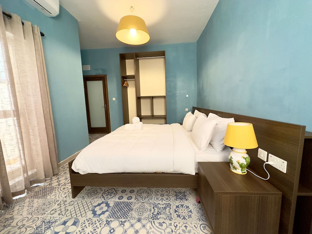 MyTravel House
