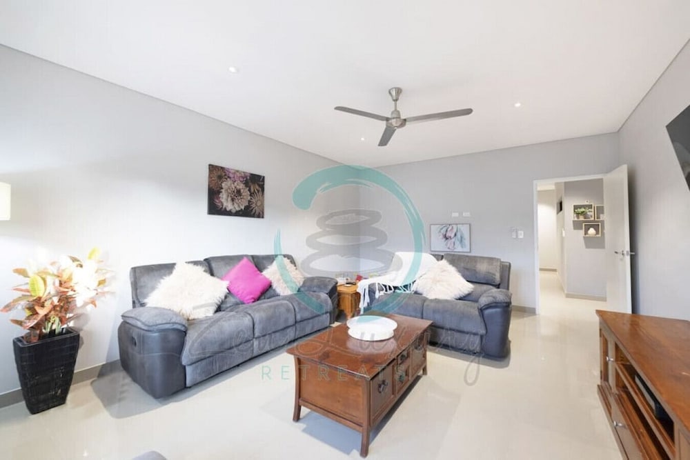 ZENHOUSE - 5BR Family with Private Pool